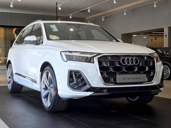 AUDI Q7 3.0 55 TFSI MHEV S-LINE QUATTRO TIPTRONIC AUDI Q7 3.0 55 TFSI MHEV S-LINE QUATTRO TIPTRONIC